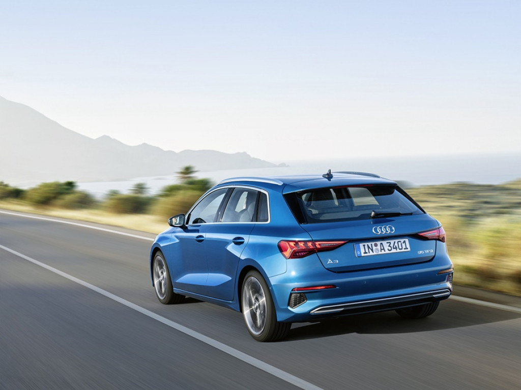 De beste zakelijke leasedeal voor Audi A3 sportback 30tfsi mhev pro